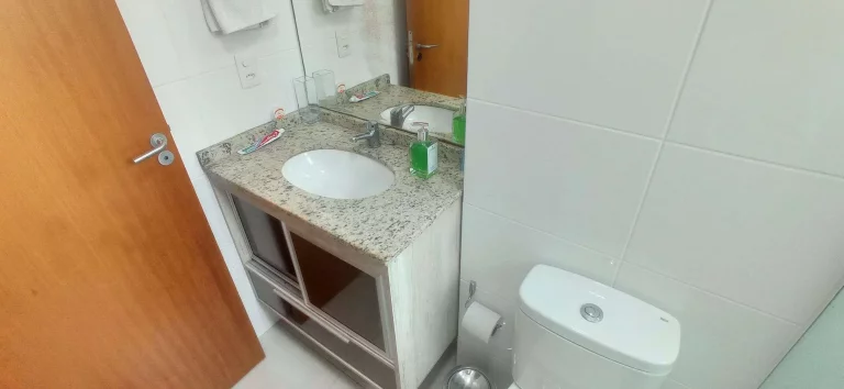 Imagem Apartamento à Venda, 92m2, 3 dormitórios (1 S), Barreiros, São José/SC