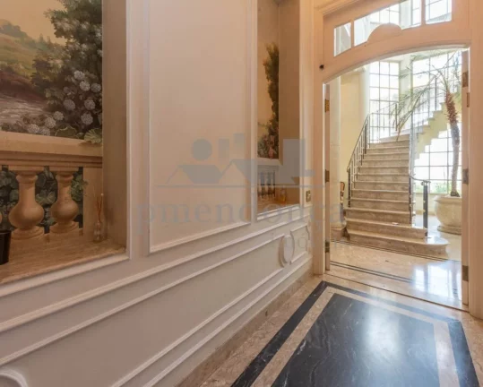 Imagem Maravilhosa Cobertura Triplex com 1200m² e vista 360 graus!