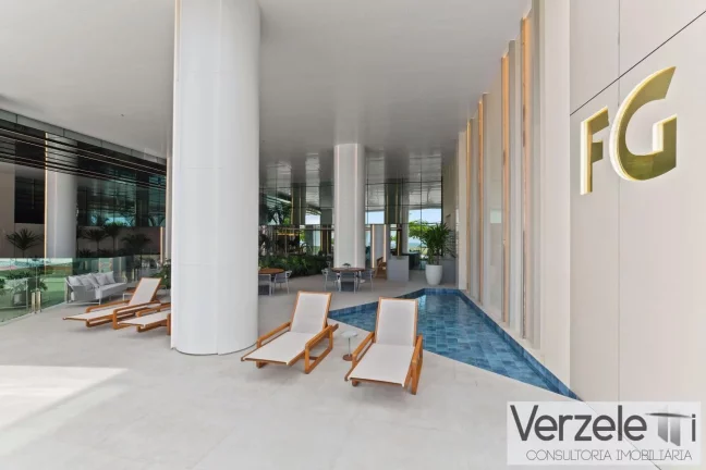 Imagem Frente ao Mar para Venda em Balneário Camboriú / SC no bairro Centro