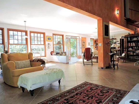 Imagem Casa em Condomínio a Venda no bairro Granja Viana - Embu das Artes, SP