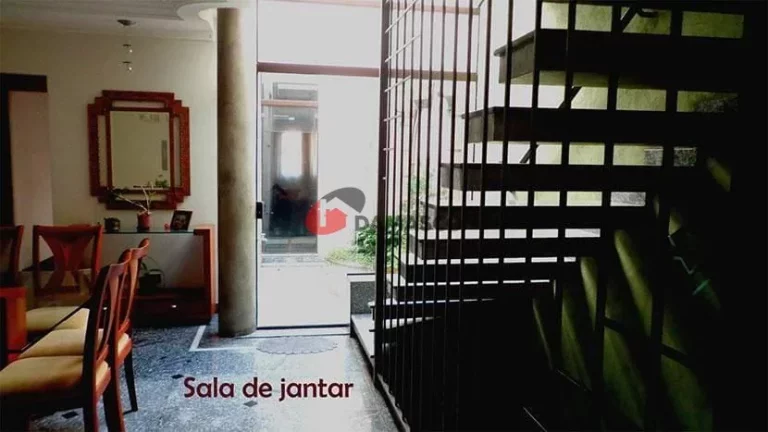 Imagem Sobrado à venda 3 Quartos, 3 Suites, 4 Vagas, Osvaldo Cruz, São Caetano do Sul - SP