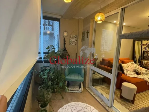 Imagem Apartamento à venda no Embaré por R$980.000,00 com 2 dormitórios (1 suíte), dependência e 2 vagas de garagem!!!