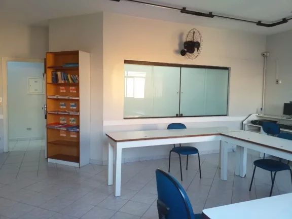 Imagem Prédio Comercial de Alto Padrão na Assunção, São Bernardo do Campo-SP: 8 banheiros, 2 vagas, 665m² - Venda ou Locação!
