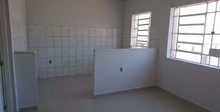 Imagem Aluguel de Ponto Comercial na Vila Hortência, Sorocaba-SP: 3 salas, 1 banheiro, 100m²!