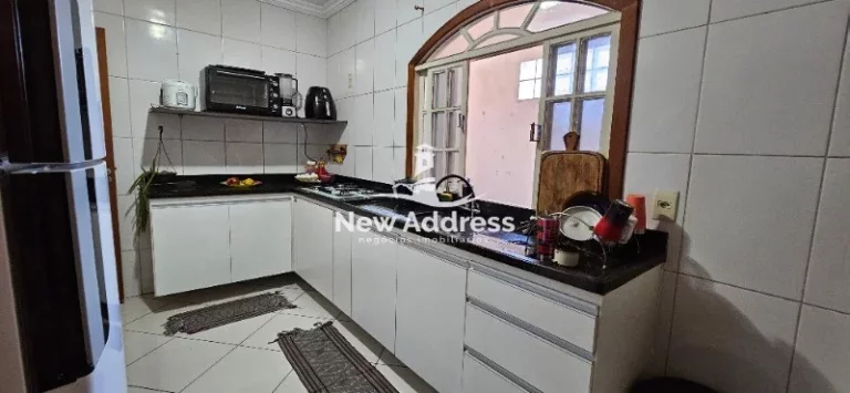 Imagem OPORTUNIDADE IMPERDIVEL: Prédio Residencial à Venda em Rosa da Penha, Cariacica