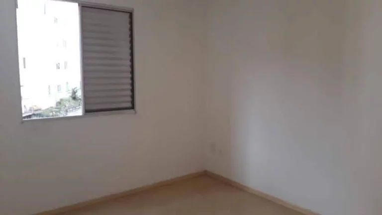 Imagem Apartamento com 2 dormitórios à venda, 60 m² por R$ 255.000 - Vila Eldízia - Santo André/SP