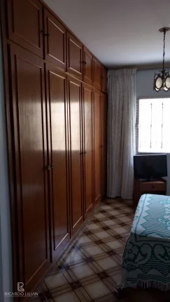 Imagem "Espetacular Casa Térrea na Vila Rosália, Guarulhos: Um Oásis Junto ao Lago dos Patos!"