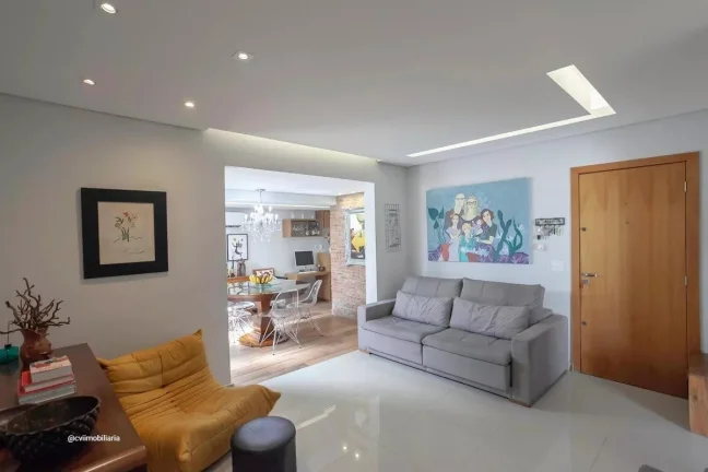 Imagem Este espaÃ§oso apartamento Ã© uma excelente opÃ§Ã£o para quem busca conforto e praticidades. Com trÃ...