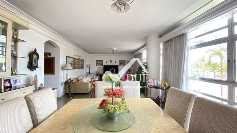 Imagem Apartamento no Gonzaga, frente mar, com vista , amplo e pronto para morar