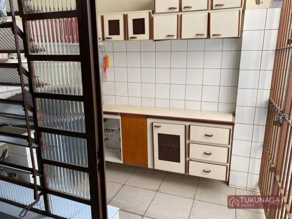 Imagem Casa com 6 dormitórios à venda por R$ 620.000,00 - Jardim Cumbica - Guarulhos/SP