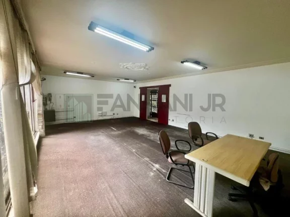 Imagem Casa Comercial de Alto Padrão com 14 Salas e 600m² no Jardim América, São Paulo-SP - Venda ou Locação!
