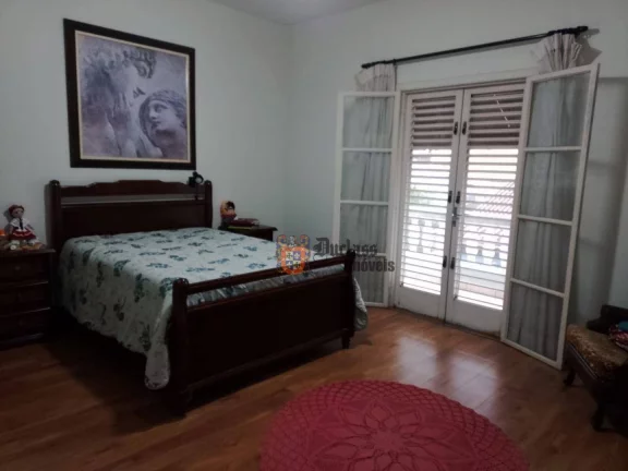 Imagem Sobrado com 4 dormitórios à venda, 962 m² por R$ 2.500.000,00 - Quiririm - Taubaté/SP