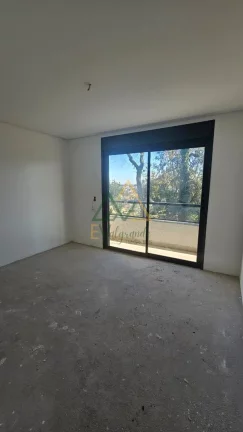 Imagem Sobrado em Condomínio à venda no Bairro Alto Curitiba PR