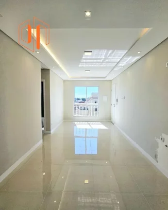Imagem Cobertura Duplex para Venda em São José dos Pinhais, São Cristóvão, 3 dormitórios, 1 suíte, 2 banheiros, 1 vaga