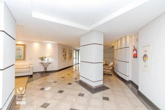 Imagem Apartamento com 149 m², 3 quartos (1 suíte com hidromassagem), 2 vagas de garagem à venda por R$ 1.090.000 - Centro - Curitiba/PR