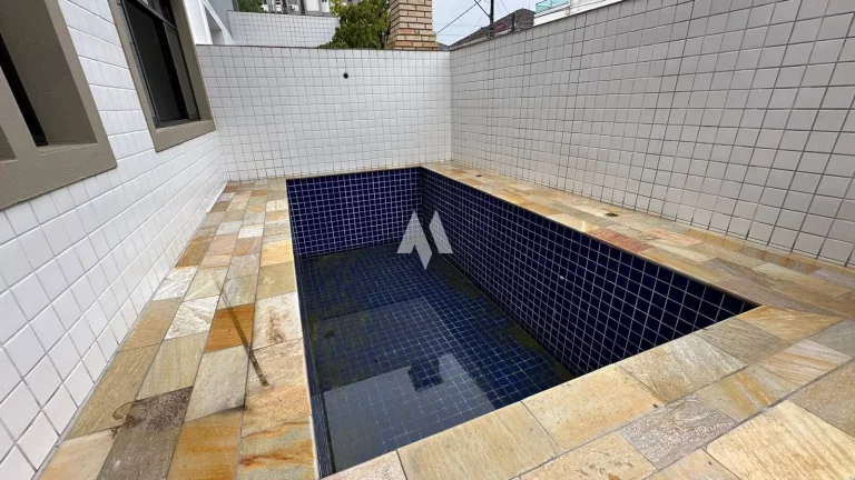 Imagem Sobrado à venda com 3 dormitórios, piscina e churrasqueira na Vila Belmiro em Santos/SP