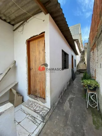 Imagem Casa à venda 2 Quartos, 1 Vaga, 275M², Santa Maria, Santo André - SP