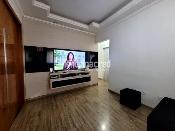 Imagem Excelente casa na Zona Norte de Londrina com 3 dormitórios (1 suíte), edícula, área gourmet, 3 vagas, ar-condicionado, câmeras e portão eletrônico!