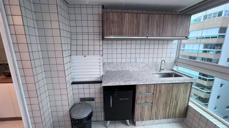 Imagem APARTAMENTO COM 145 m² - FORTE - PRAIA GRANDE SP