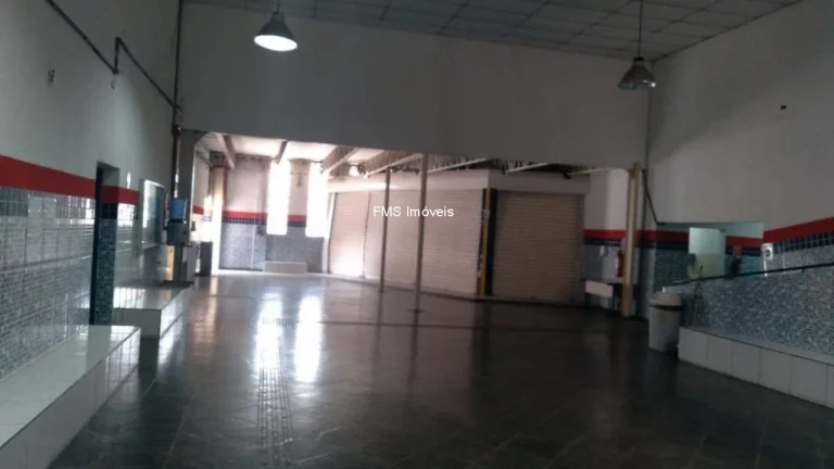 Imagem Prédio comercial com 2618m2 em São Miguel