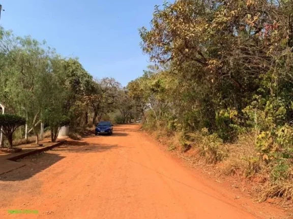 Imagem OPORTUNIDADE!!!
* EXCELENTES LOTES DE 360M²
* ÓTIMA LOCALIZAÇÃO, A 5 MIN DO CENTRO
* ÁGUA , LUZ...