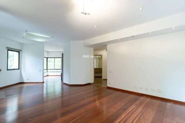 Imagem Apartamento com 3 suítes no Itaim Bibi