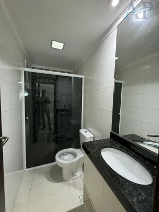 Imagem Apartamento em Praia Grande com 2 Dormitórios e 3 Vagas Privativas