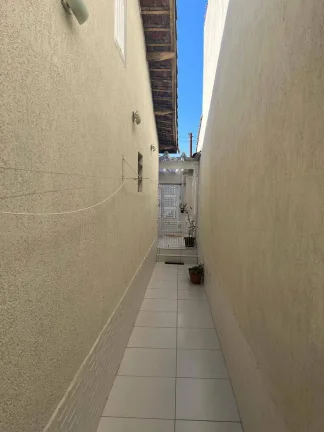 Imagem Casa Maravilhosa com Edicula 2 Dormitorios e 3 vagas de Garagens