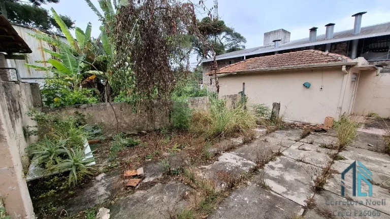 Imagem Terreno plano poucos metros do Mercado Festival da AV. Nossa Senhora da Luz, Tarumã/Bacacheri em Curitiba PR