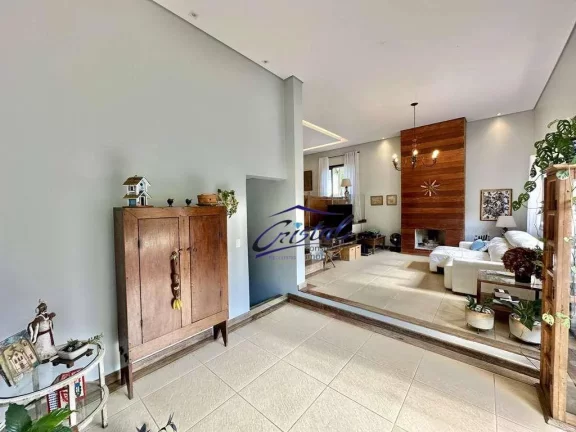 Imagem Casa com 3 quartos / suítes à venda, 330 m² Condomínio Golf Village - Granja Viana - Carapicuíba/SP