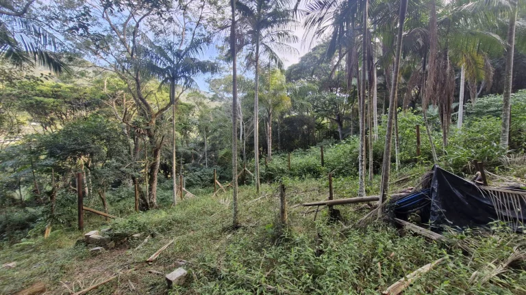 Imagem Terreno com 630m² à venda por R$200.000,00 no Siriú - Garopaba-SC