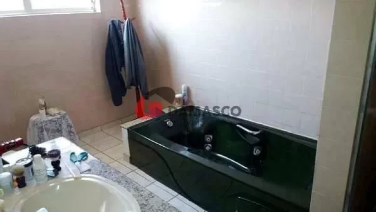 Imagem Sobrado para locação 4 Quartos, 2 Suítes, 6 Vagas, 390 m², Osvaldo Cruz, São Caetano do Sul - SP