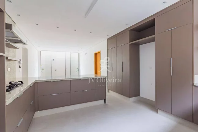 Imagem Sobrado com 5 dormitórios à venda, 378 m²- Jardim Guedala - São Paulo/SP