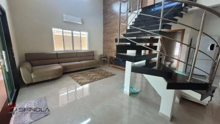 Imagem Sobrado com 5 dormitórios à venda, 262 m² por R$ 1.550.000,00 - Balneário Flórida - Praia Grande/SP