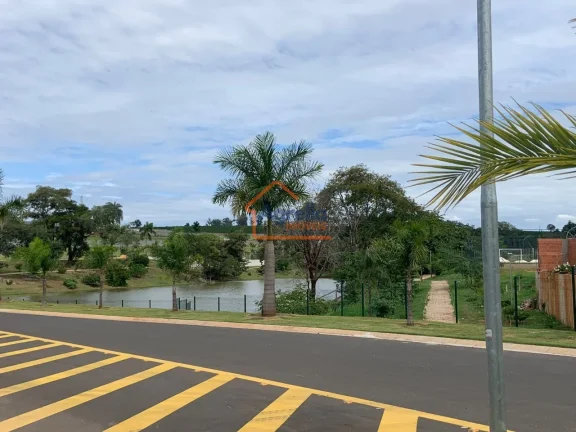 Imagem Terreno à venda no bairro CONDOMÍNIO RESIDENCIAL FLOR D'ALDEIA - Mogi Mirim/SP