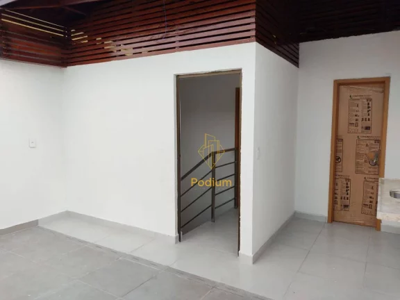 Imagem Casa Tríplex em condomínio fechado no Marítimus Club a 230m da praia de Poço- CA0115
