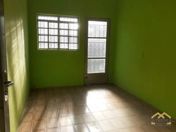Imagem CASA COM SALÃO COMERCIAL NA VILA ARENS