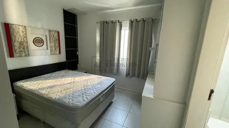 Imagem Apartamento com 03 dormitórios à venda no Centro de Balneário Camboriú/SC