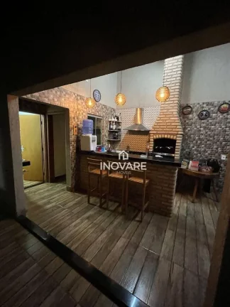 Imagem Casa com 3 dormitórios à venda, 240 m² por R$ 650.000,00 - Jardim Morumbi - Itumbiara/GO