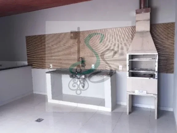 Imagem Venda de Sobrado no Residencial Cosmos, Campinas. Sobrado recém reformado com 2 dormitórios no piso superior, sala, cozinha, lavanderia, banheiro, la