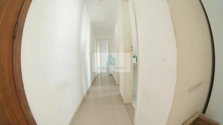 Imagem Apartamento à venda em Niterói-RJ - Icaraí: 2 quartos, 1 sala, 1 banheiro, 1 vaga, 50m² de área. Aproveite já!