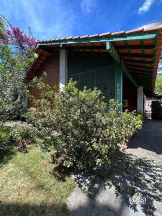 Imagem Casa-Linear-para-Venda-em-Praia-da-Costa-Vila-Velha-ES