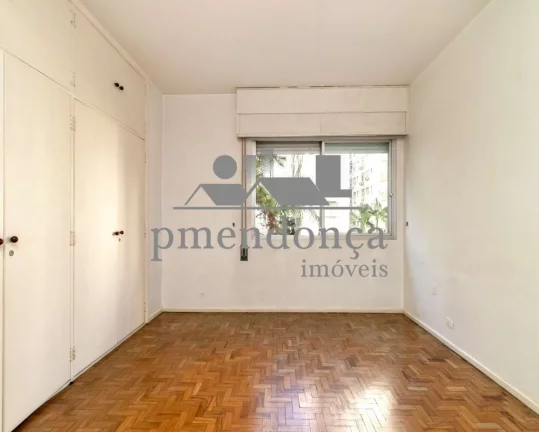 Imagem Apartamento à venda na Rua Dr Brasilio Machado com 03 dormitórios e 01 vaga, 188,50m²