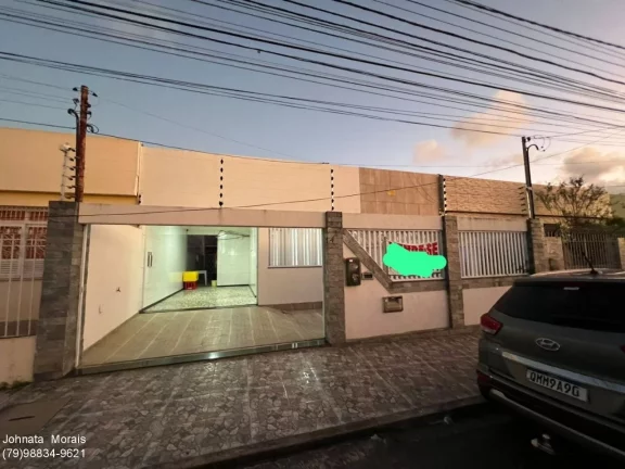 Imagem Casa no Getúlio Vargas - Espaçosa, 5 quartos e ótima localização!