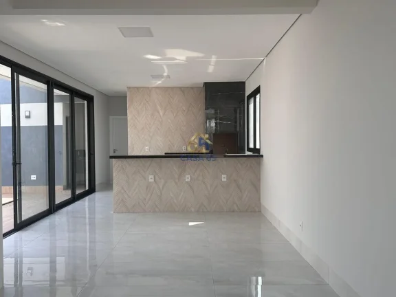 Imagem CASA TÉRREA COM 3 SUÍTES NO PRIMOR DAS TORRES - LOCAÇÃO OU VENDA