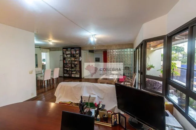 Imagem Apartamento com 3 dormitórios para alugar, 190 m² por R$ 14.332,39/mês - Itaim - São Paulo/SP