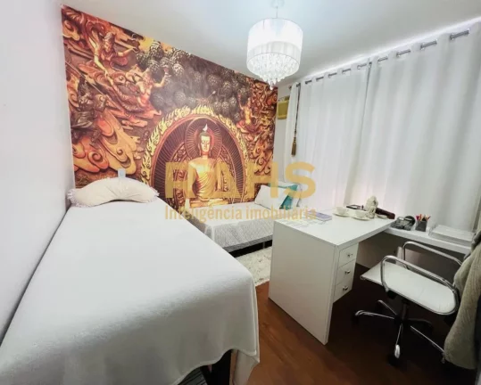 Imagem Sobrado Averbado, aceita financiamento, com 1 suíte e 3 quartos, 2 vagas de garagem à venda no bai...