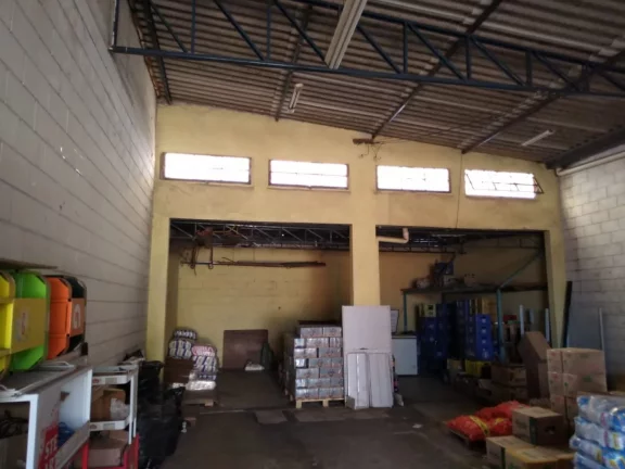 Imagem Excelente Barracão Comercial 128 m² de construção no Bairro Serra Verde. 02 banheiros, 01 sala. ...