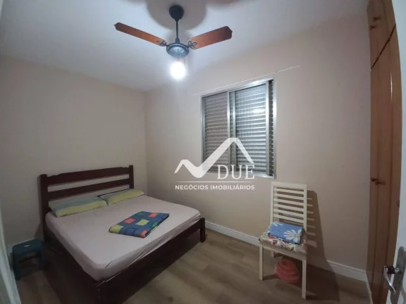 Imagem Apartamento com 2 dormitórios de frente, no 1 andar com varanda e vaga suficiente e livre, à venda, 70 m² por R$ 340.000 - Boqueirão - Santos/SP