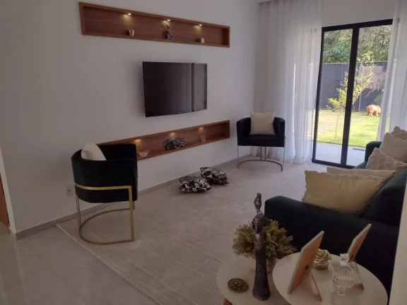 Imagem Vendo esta linda casa em Cachoeiras de Macacu rj.